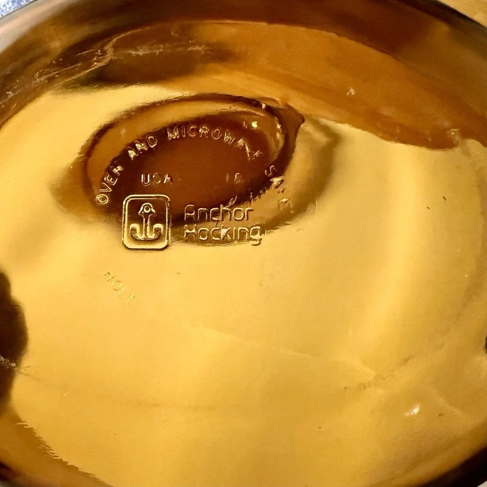 VTG Anchor Hocking Fire King 433 Oval Amber Glass Casserole Dish w/ Lid  1.5qt